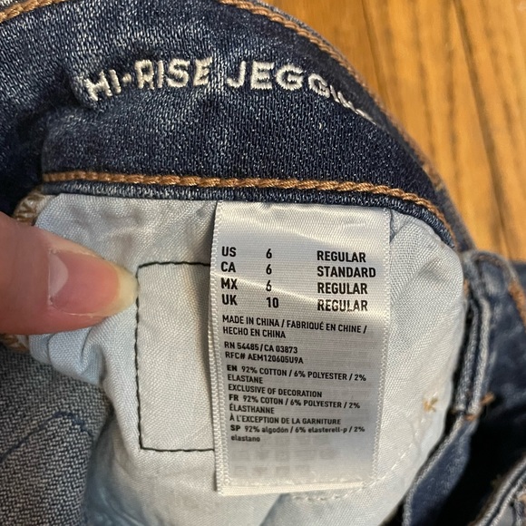 AMERICAN EAGLE | Women’s Hi-Rise Jegging Graffiti Jeans Size 6 Regular - Picture 14 of 16